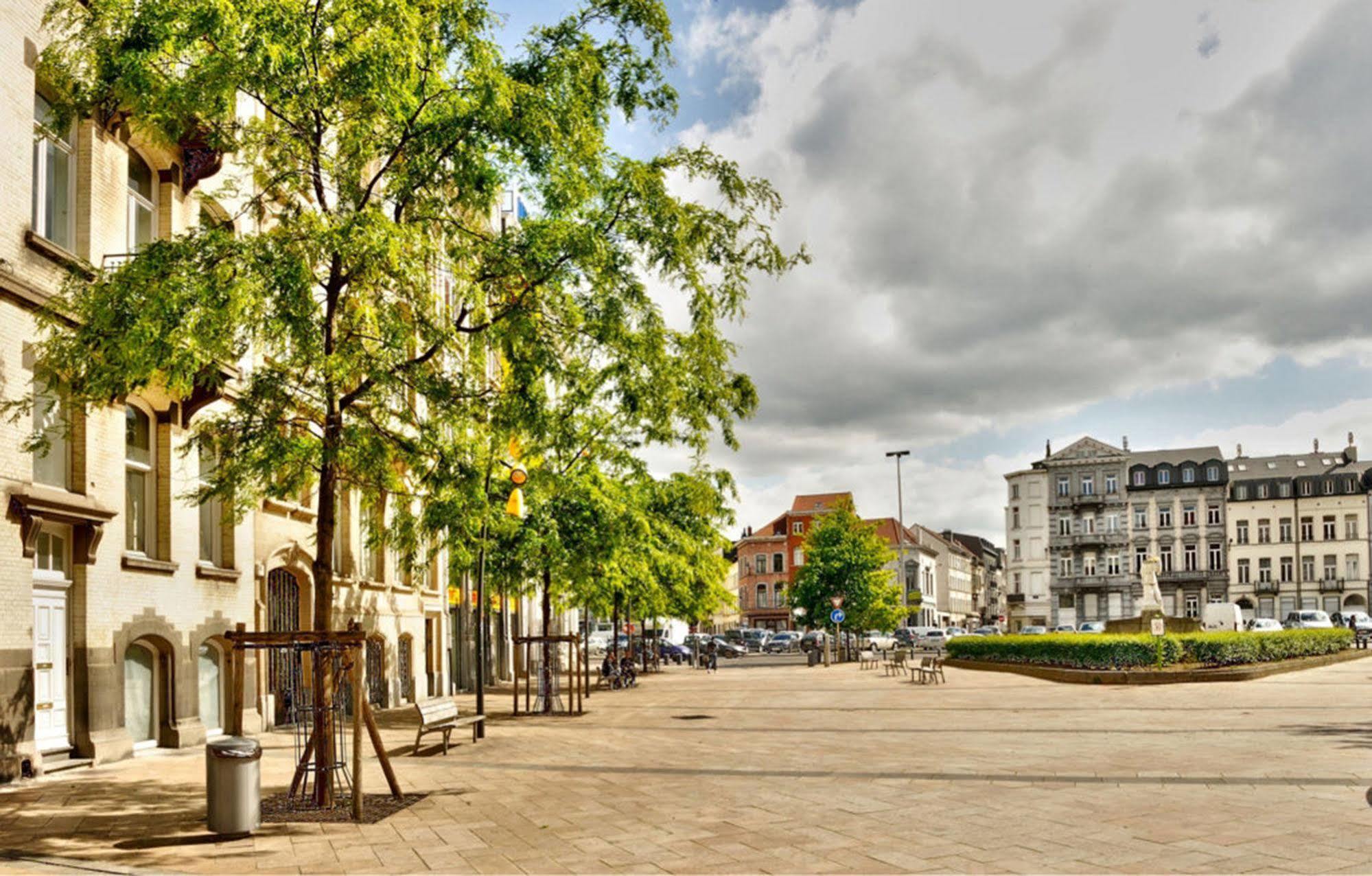 โรงแรมเอวิเอชั่น Saint-Gilles ภายนอก รูปภาพ